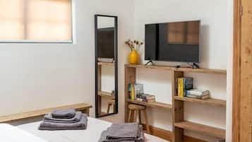 1 chambre, fer et planche Ă repasser, Wi-Fi, draps fournis