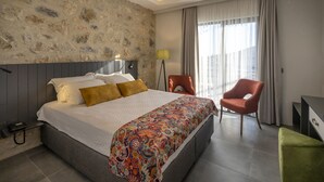 Premium bedding, minibar, in-room safe, rollaway beds (surcharge) - Dadya Bora Hotel (Datça)