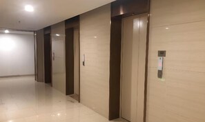 Interior - Borrman Hotel (Chongqing Ronghui Peninsula) (Chongqing)
