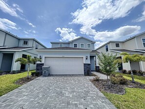 Exterior - Aloha Oasis - Private Pool, 24/7 Support! (Davenport)