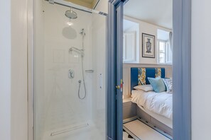 Dusche, Haartrockner