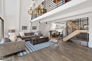 TV, fireplace, Netflix, streaming services