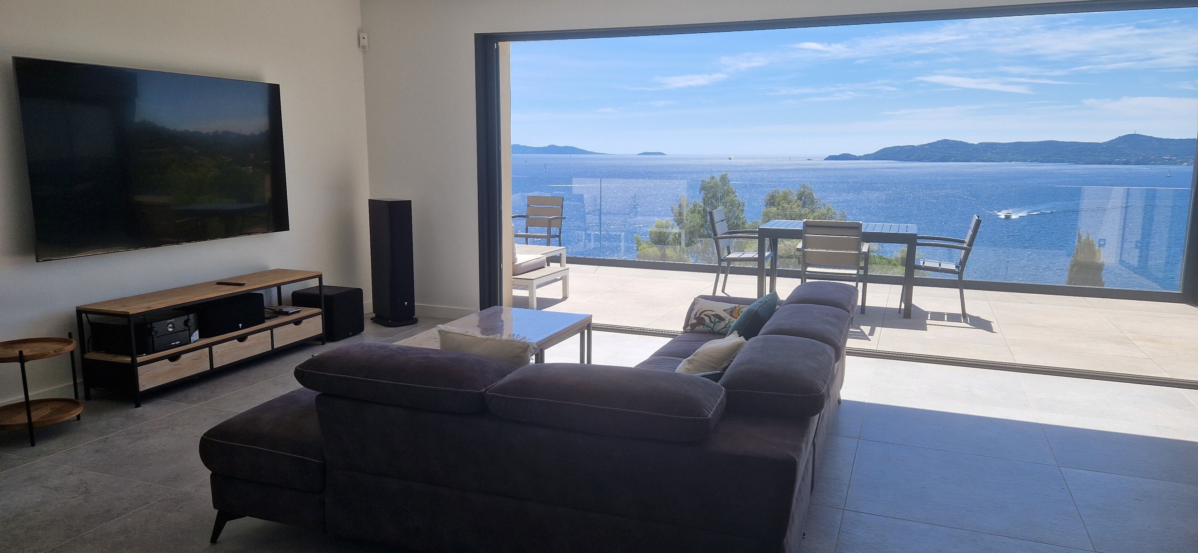 TV connectée, chaîne hi-fi