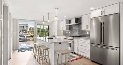 The Nest | High-End Kitchen | Steps to Beach | A/C