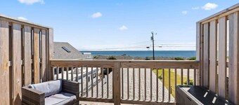 "The Surf" | Ocean & Marsh Views | Rooftop Deck