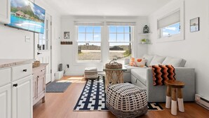 تلفزيون، خدمات بث، مكتب