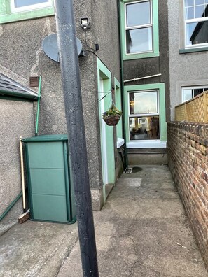 Exterior detail - Cosy village house walking distance to beach and 2 pubs. (Beckermet)