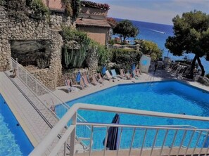 Piscina all'aperto
