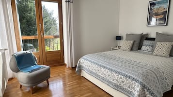 Superior Double Room, Private Bathroom, Garden View