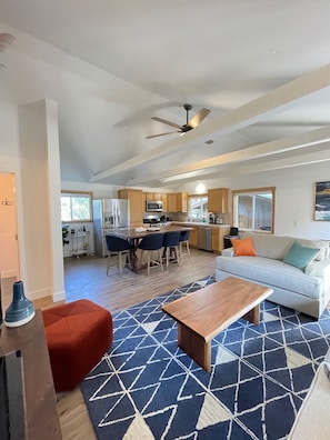 スマートテレビ、暖炉