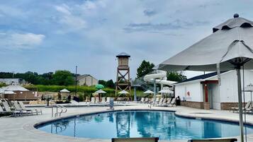 Piscine couverte, piscine chauffée