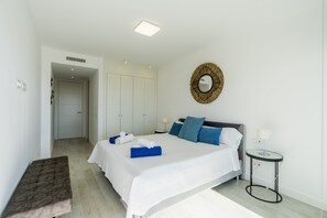 2 chambres, fer et planche à repasser, accès au Wi-Fi (inclus)