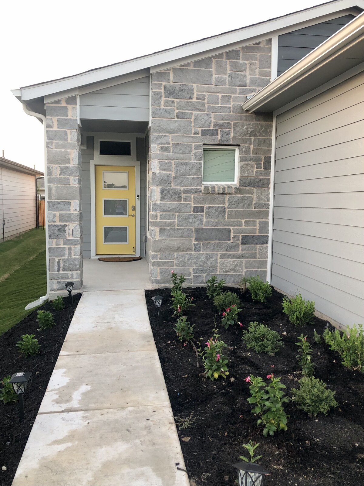 Photo 7 of Excellent Location Private Safe New Construction Austin