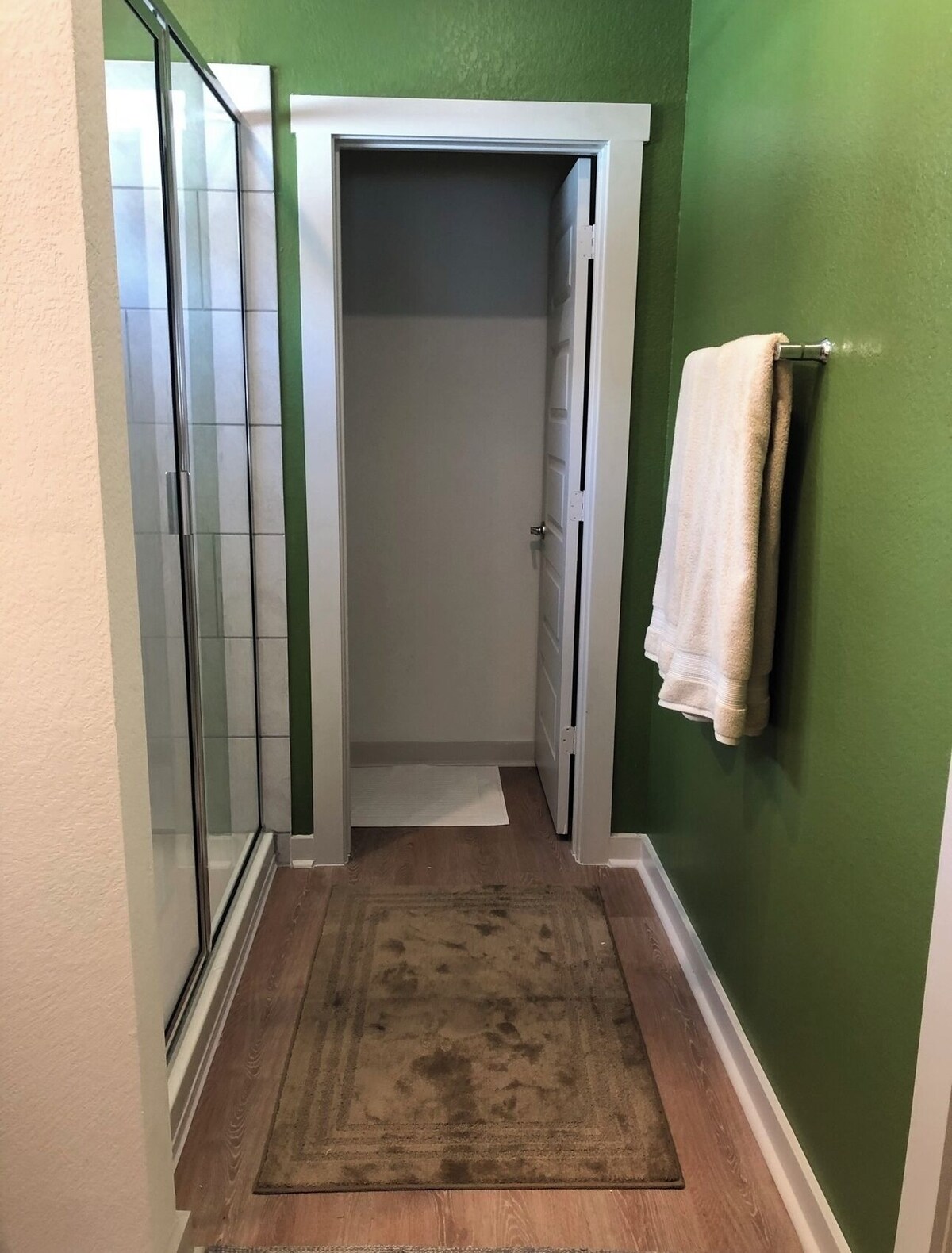 Photo 35 of Excellent Location Private Safe New Construction Austin