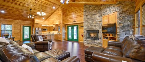 スマートテレビ、暖炉、書庫