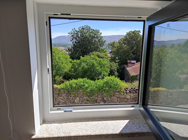 Interior - Casa Penedo do Raposo (Muxagata Fornos de Algodres)