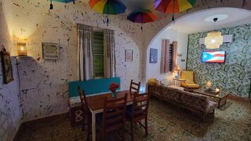 Smart TV, computer monitors, printers