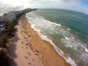 Beach nearby, sun-loungers, beach towels