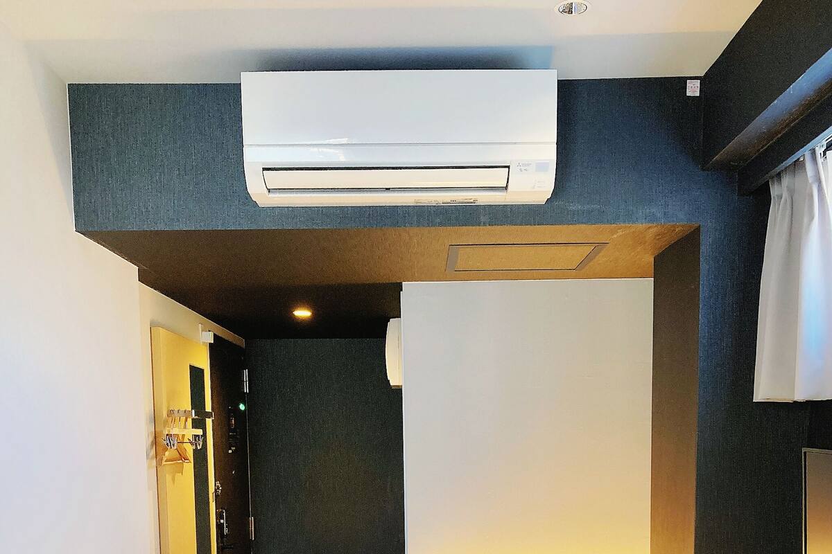 經濟雙人房 | 書桌、筆電工作空間、遮光布/窗簾、熨斗/熨衣板