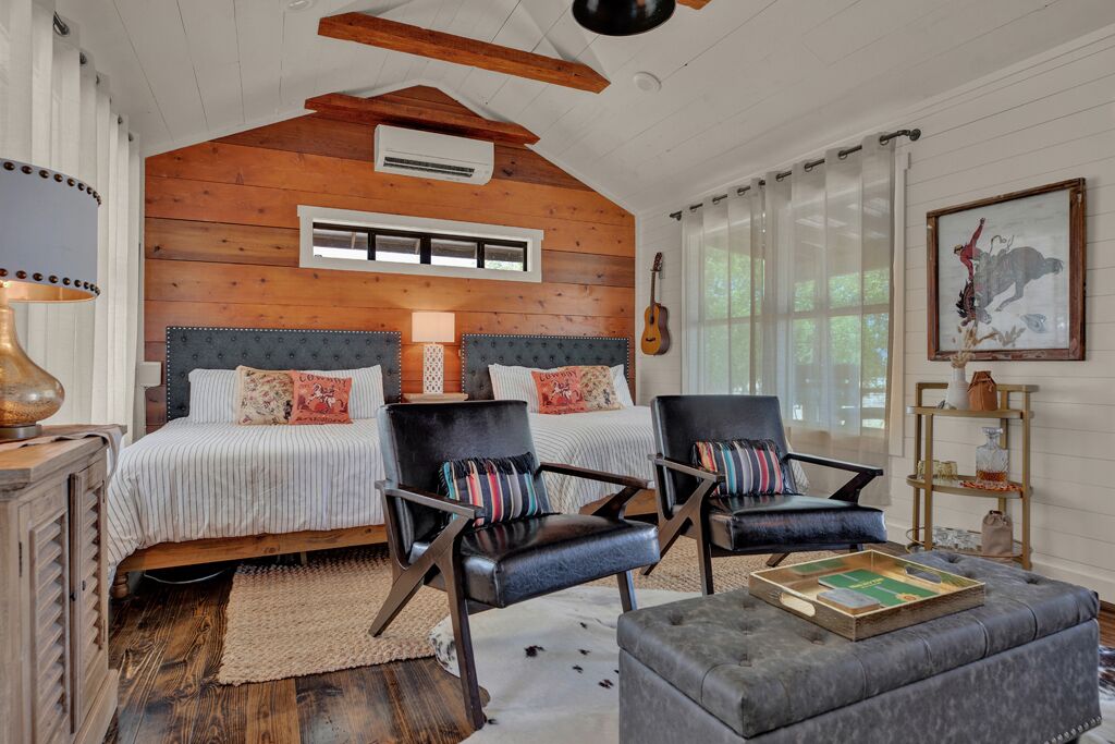 1 chambre, bureau, Wi-Fi gratuit, draps fournis