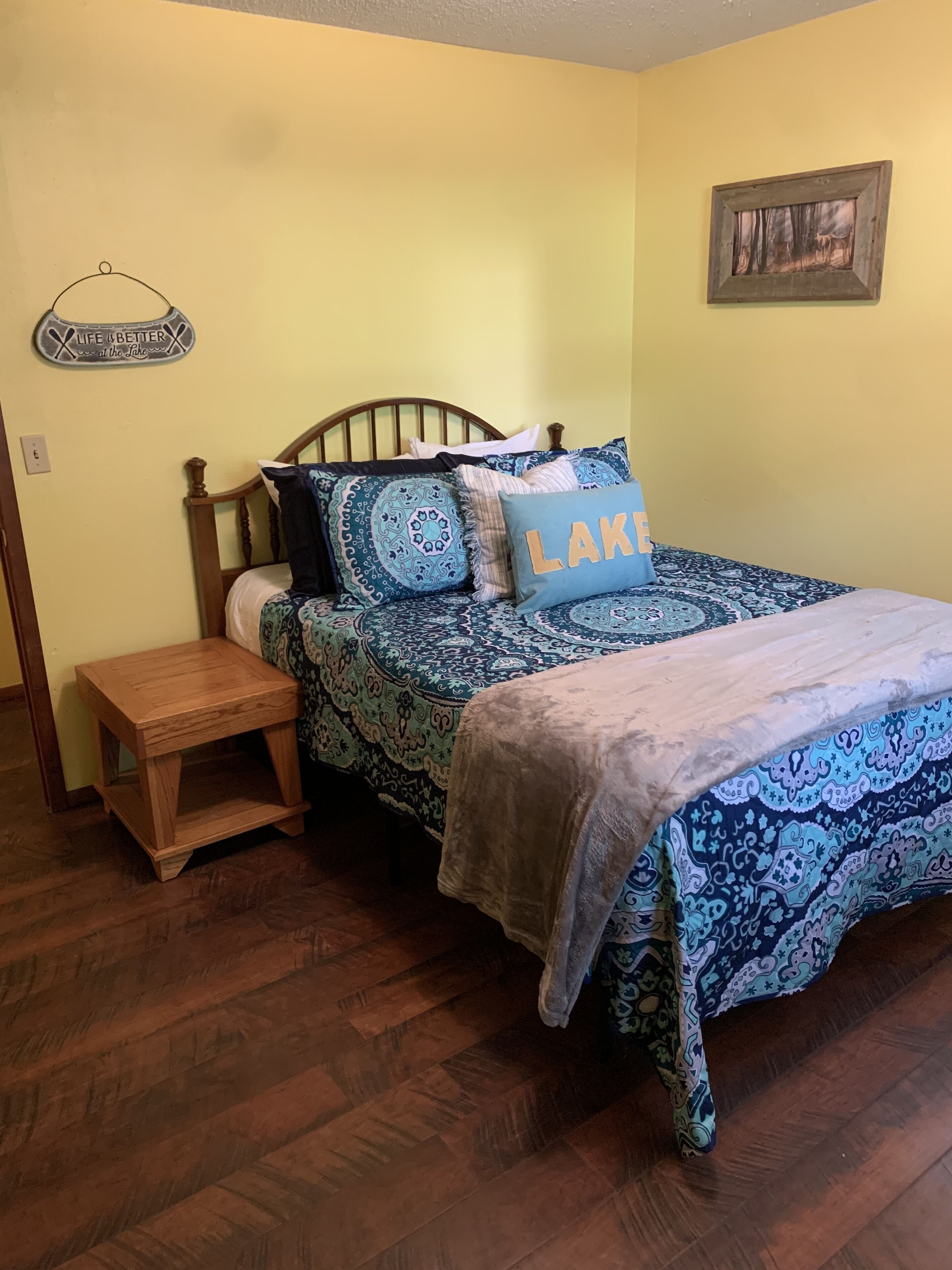 3 bedrooms, iron/ironing board, free WiFi, bed sheets