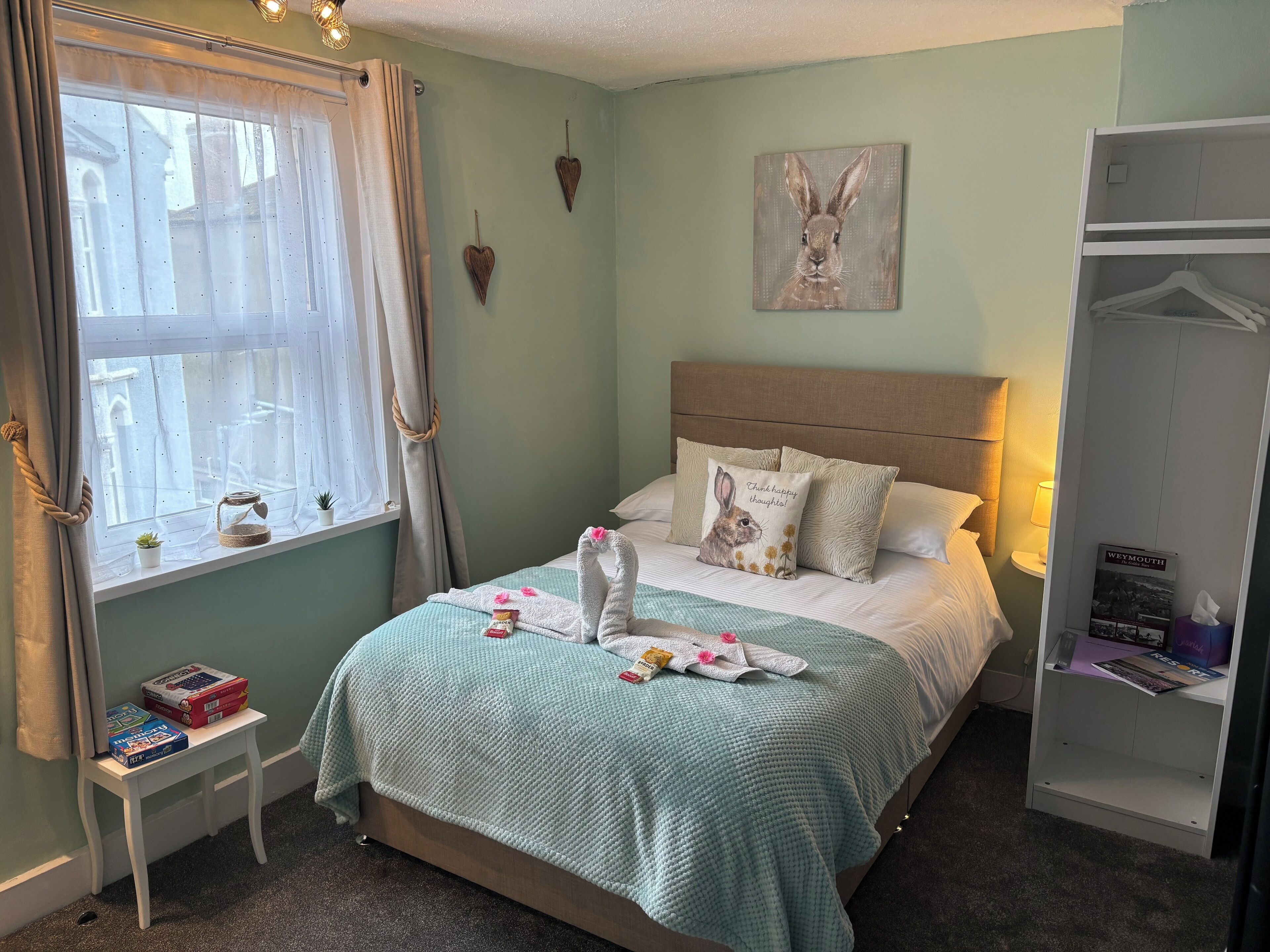 Family Quadruple Room | Egyptian cotton sheets, premium bedding, memory-foam beds