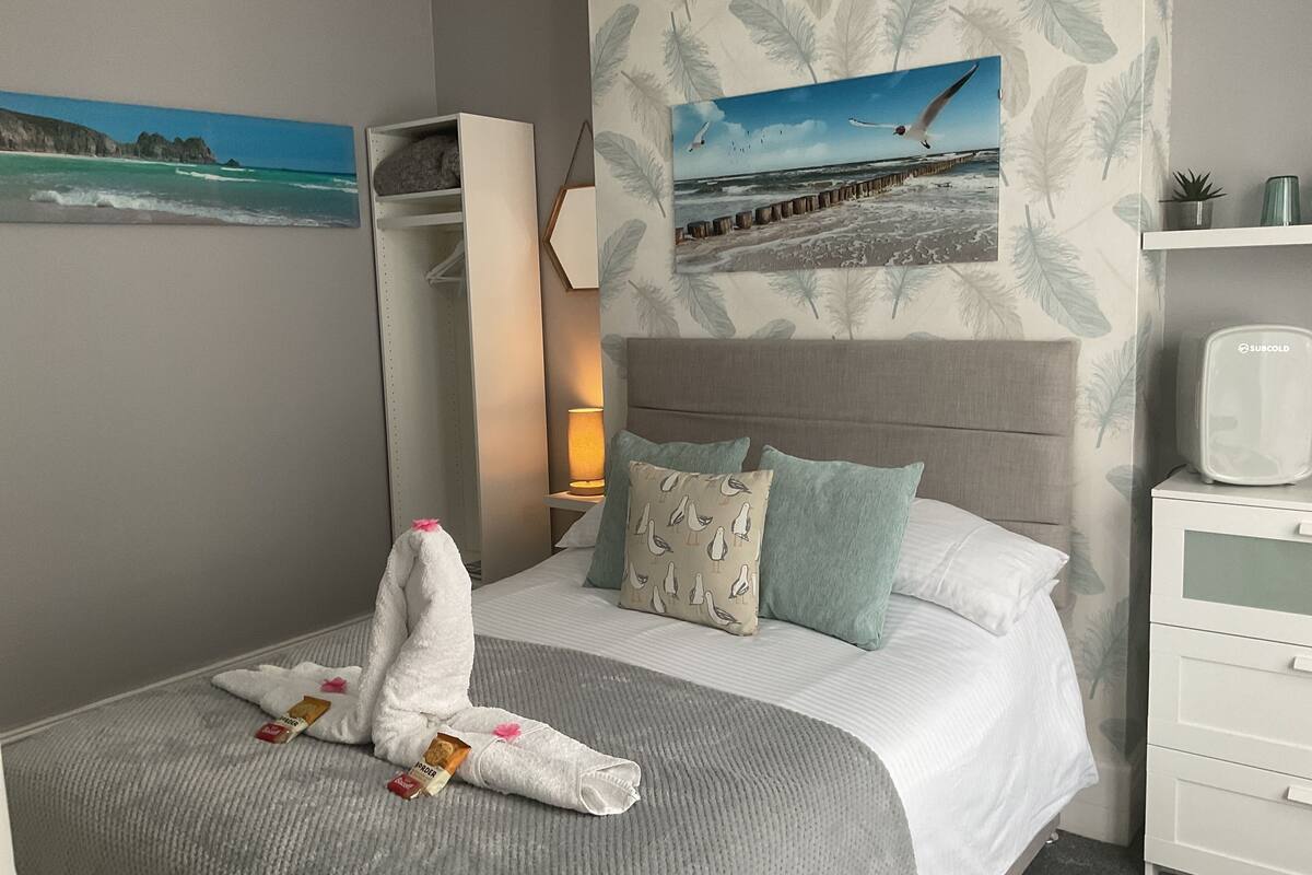 Deluxe Double Room | Egyptian cotton sheets, premium bedding, memory foam beds