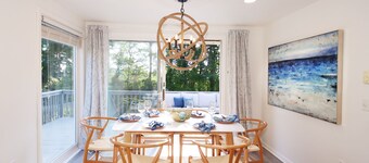 Sea Salt Air Changes Everything - ⭐️Stroll to Private Association Beach⭐️