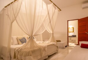 クラシック 4 人部屋 | ミニバー、WiFi (無料)