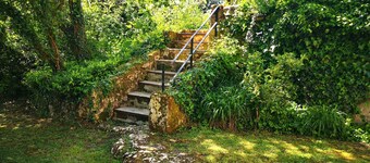 Villa nature totalement indépendante, piscine et espace naturel classé