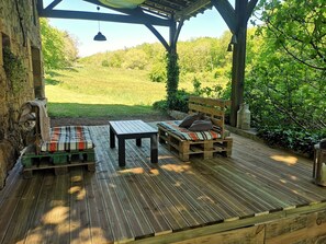 Terrace/patio - Villa, 3 bedrooms, 2 bathrooms, garden + pool on 10 hectares of nature (Lalinde)