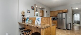 Spectacular Home Close to Lasalle