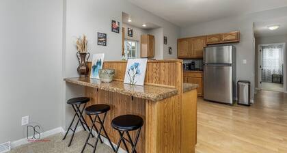 Spectacular Home Close to Lasalle