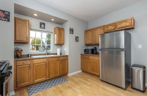Spectacular Home Close to Lasalle