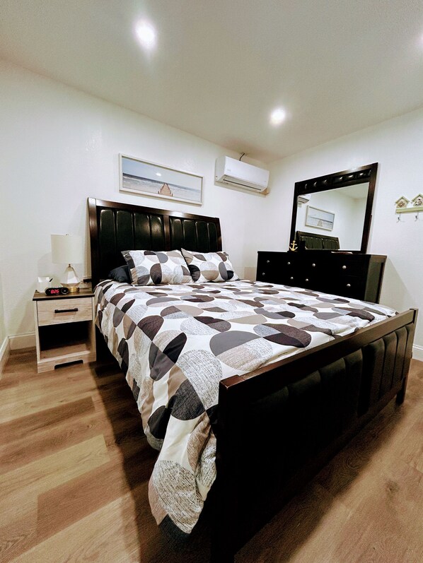 1 bedroom, desk, soundproofing, iron/ironing board