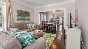 Smart TV, fireplace, DVD player, books