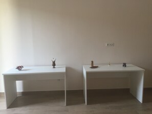 Dusche, Haartrockner, Bidet, Handtücher