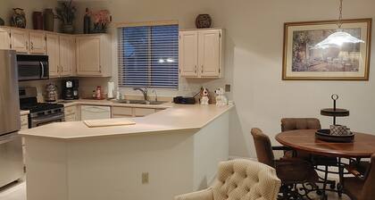 BEAUTIFUL house in a beautiful area, in Sun City West, AZ great location.🏌️