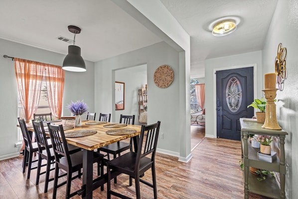 تناول الطعام