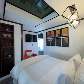 Unclassified image, 3 of 29, button