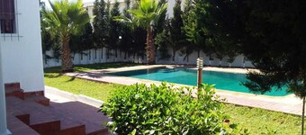 Quiet, spacious villa with pool in the middle of the mountains