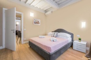 2 Schlafzimmer, Bügeleisen/Bügelbrett, WLAN, Bettwäsche