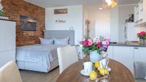 1 bedroom, in-room safe, WiFi