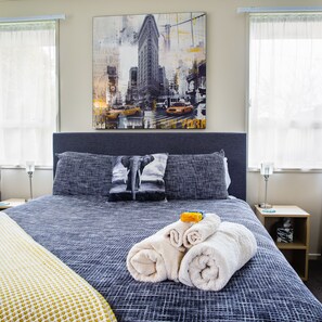 1 Schlafzimmer, Schreibtisch, Bügeleisen/Bügelbrett, kostenloses WLAN