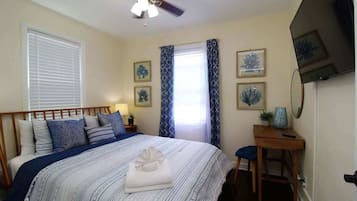 3 sovrum, skrivbord, ljudisolering och strykjärn/strykbräda