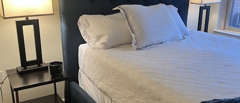 1 chambre, bureau, accès Internet