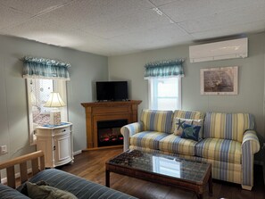 Smart TV - Broadkill Beach House- Dog Friendly! (Milton)
