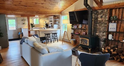 Parlee beach Fourth Avenue cottage