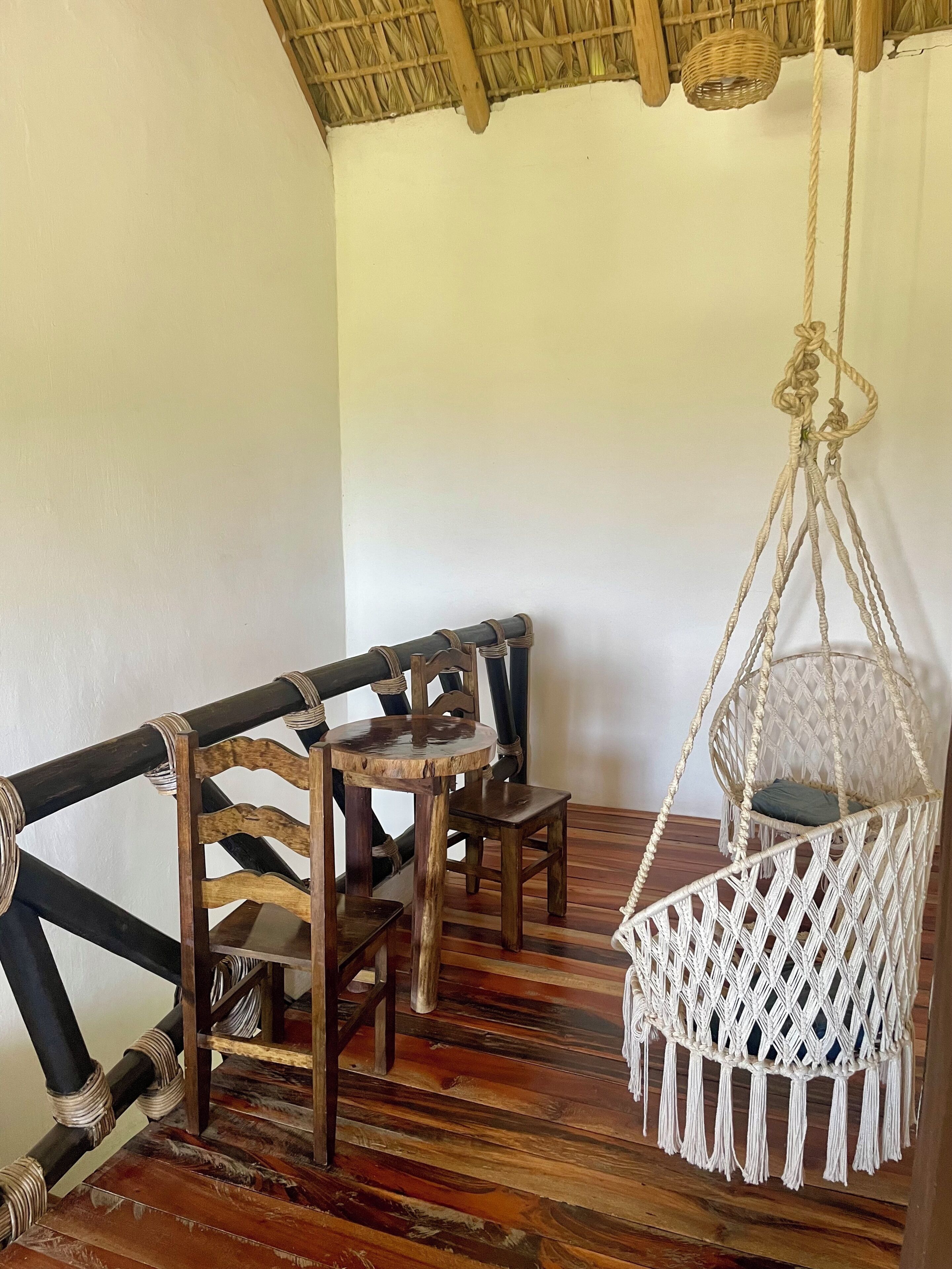 Economy Double Room | Living area