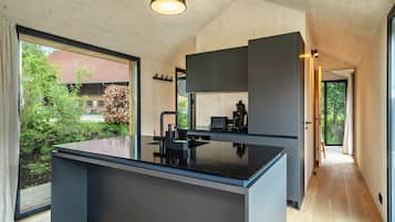 Kühlschrank, Ofen, Herdplatte, Geschirrspüler